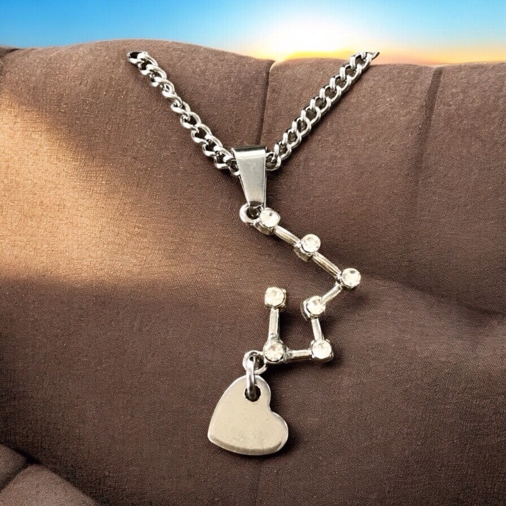 🆕 Taurus Crystal Constellation Heart  Necklace Alloy/Stainless Steel